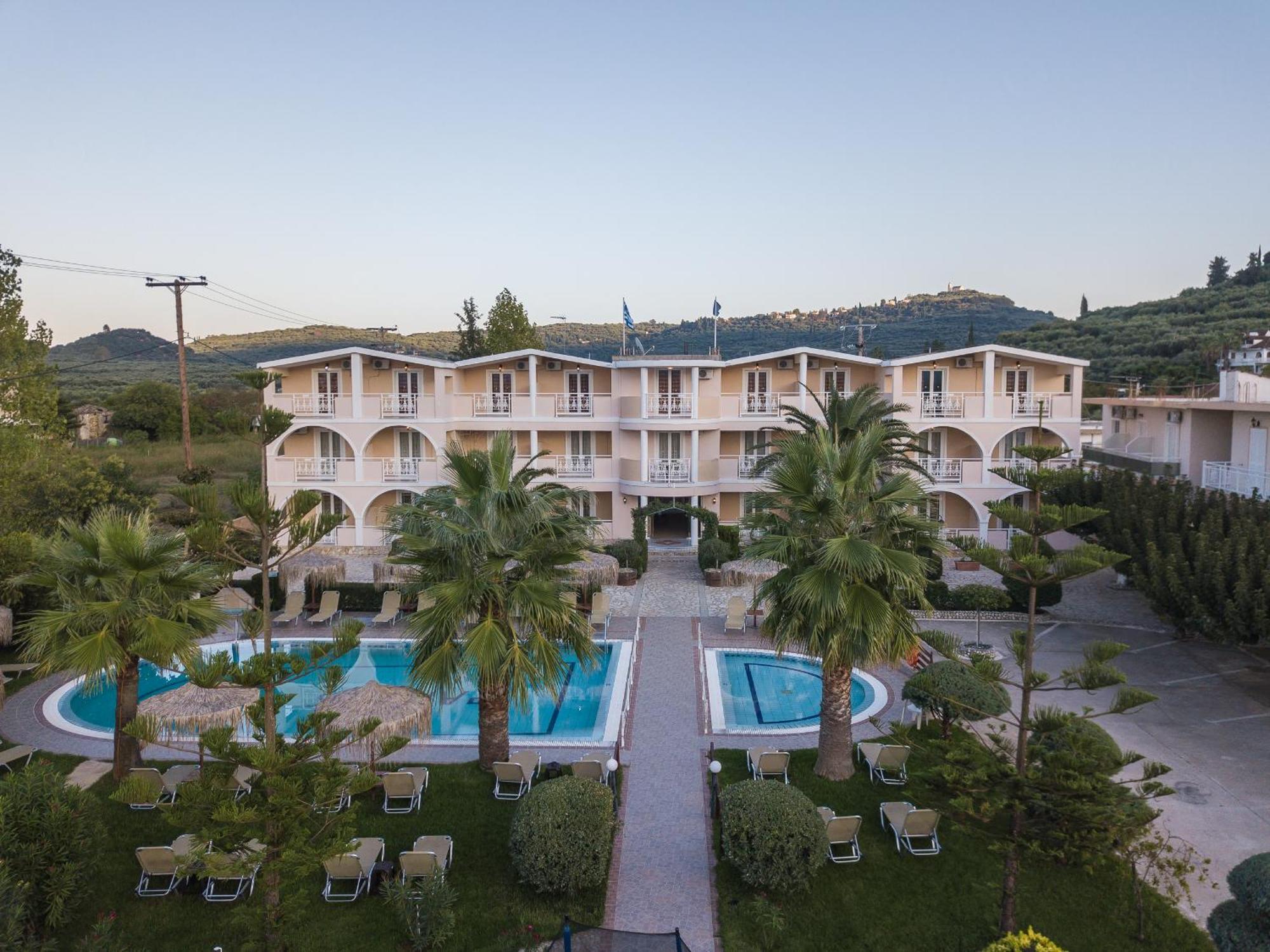 Pahnis Aparthotel *